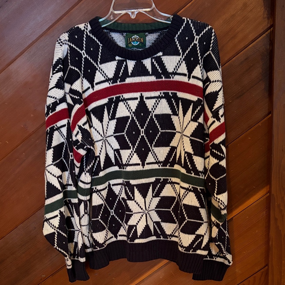 Jantzen Black and White Snowflake Crewneck Sweater